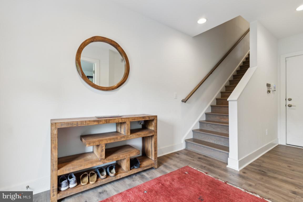 TOWER OAKS - Residential