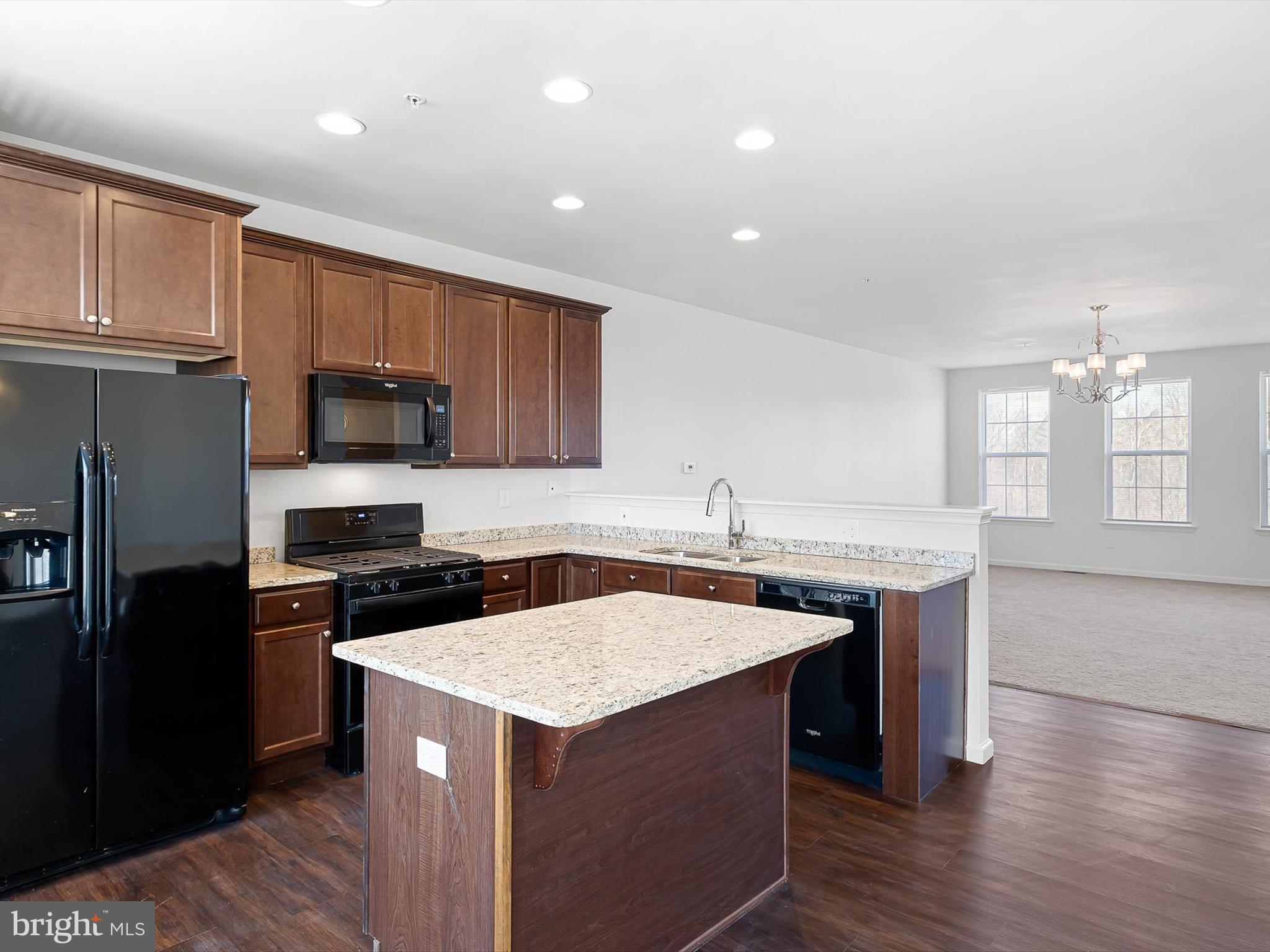 DARLEY GREEN - Residential Lease