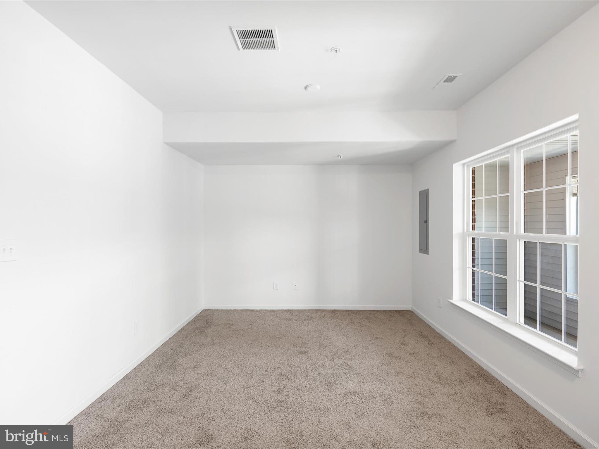 DARLEY GREEN - Residential Lease