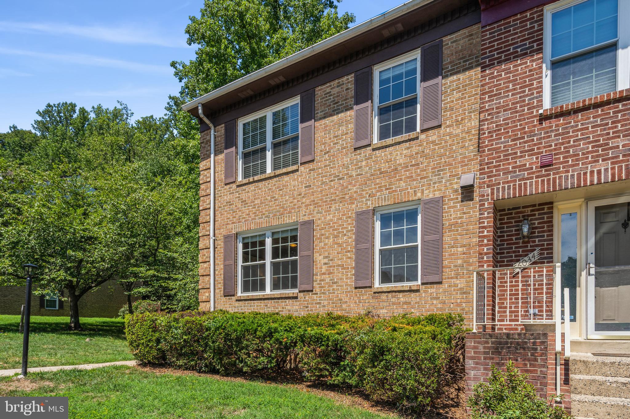 RUNNYMEADE - Residential