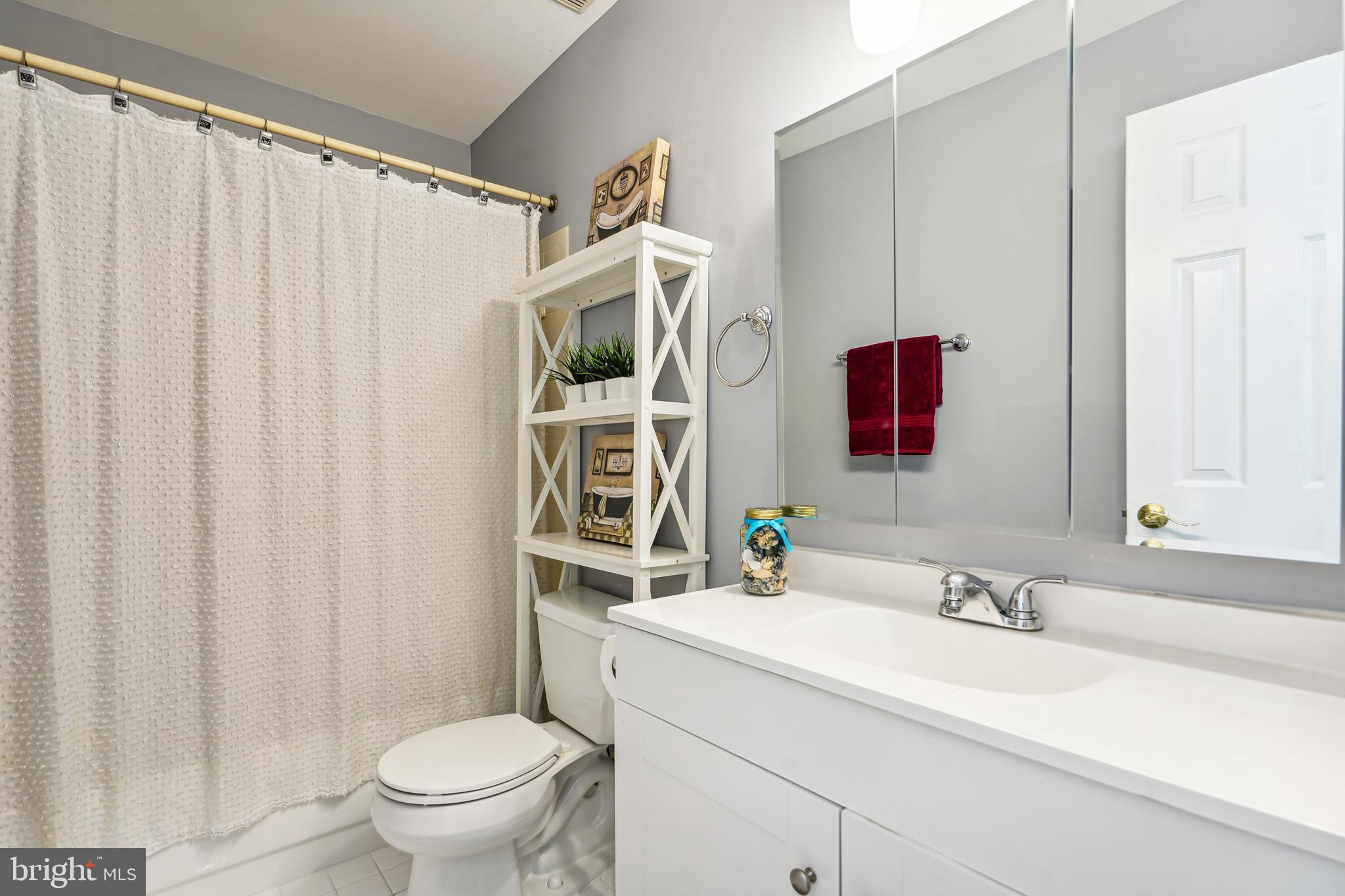 RUNNYMEADE - Residential