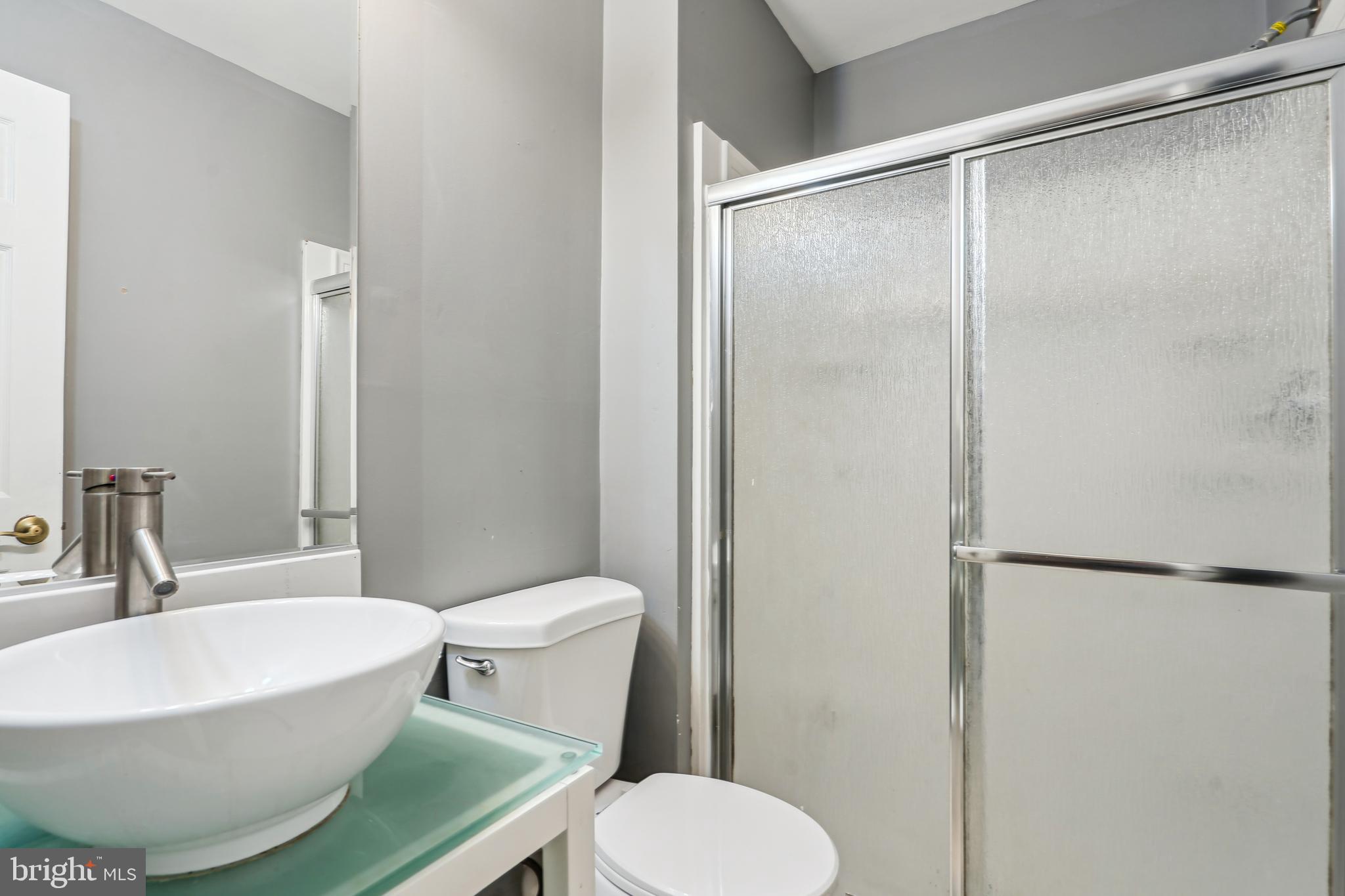 RUNNYMEADE - Residential