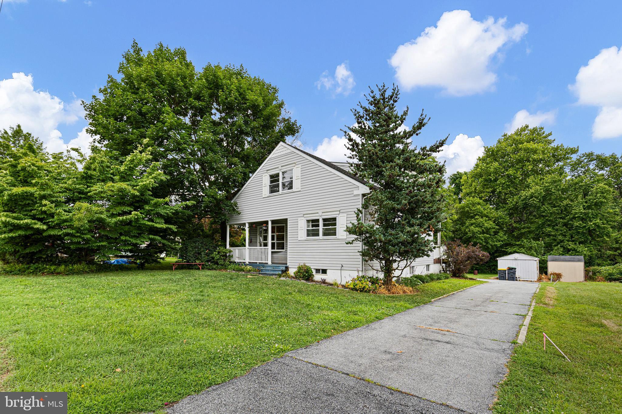 305 NEWPORT STREET