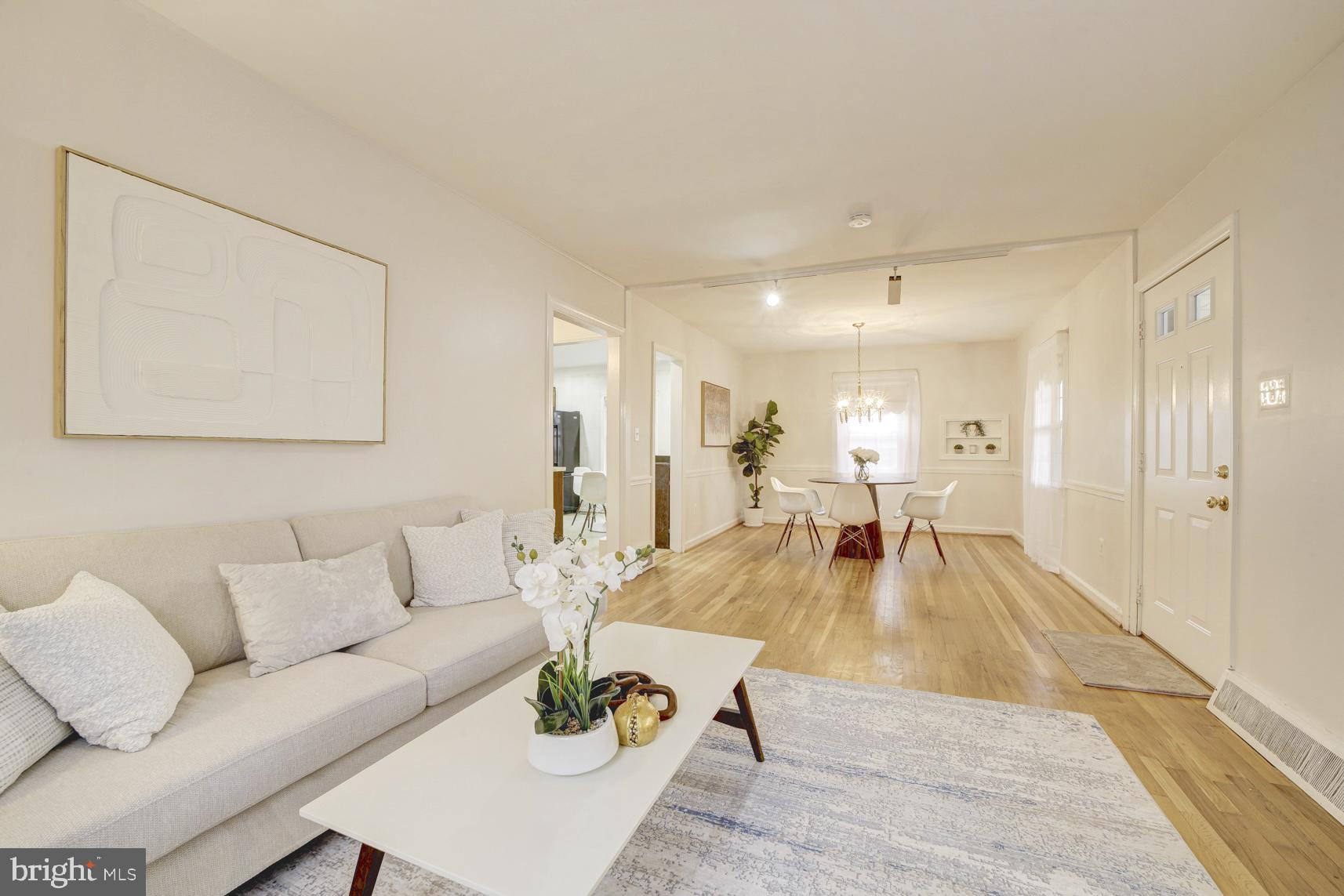 VEIRS MILL VILLAGE - Residential