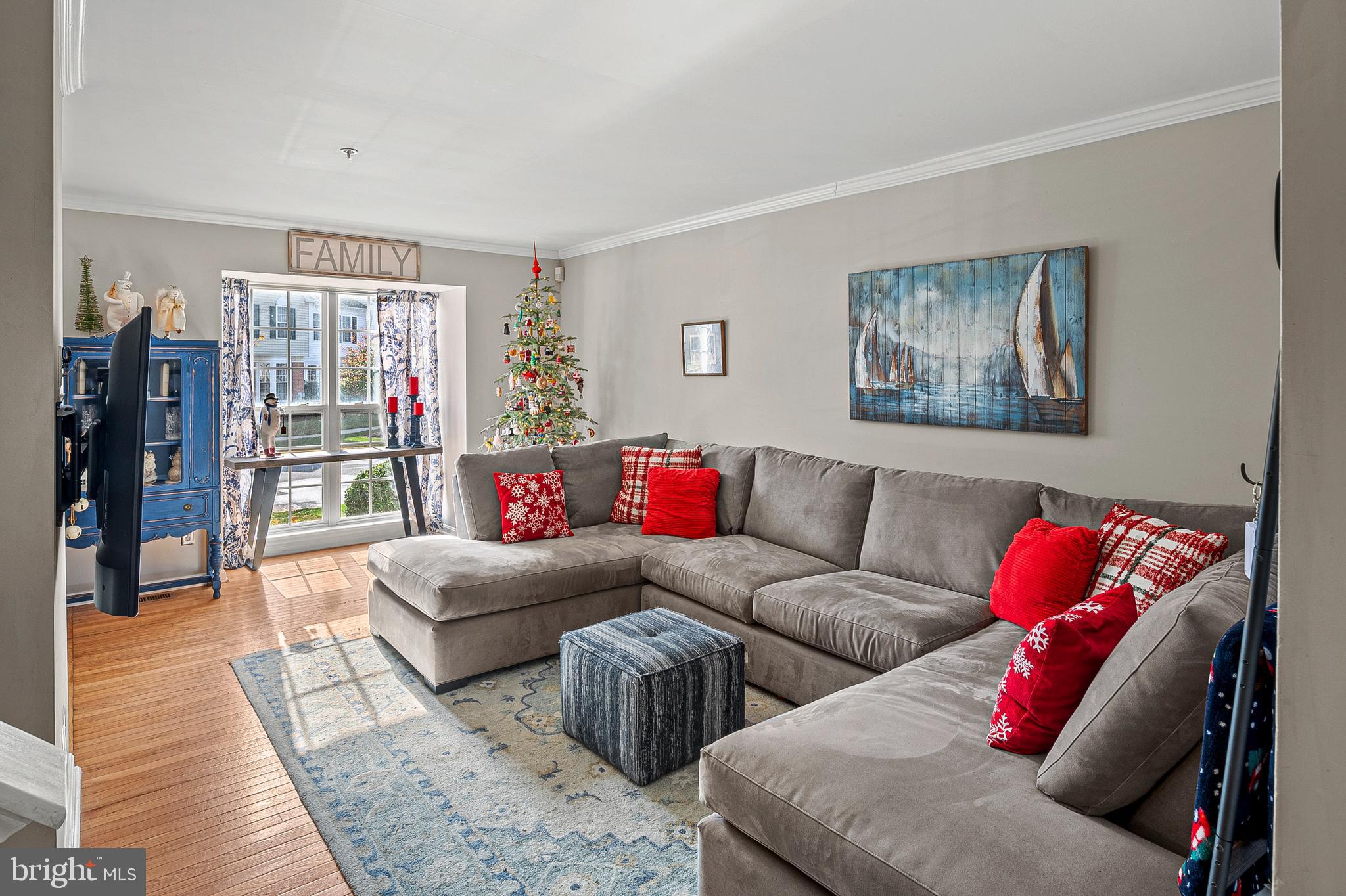 SOUTH RIVER COLONY - Residential