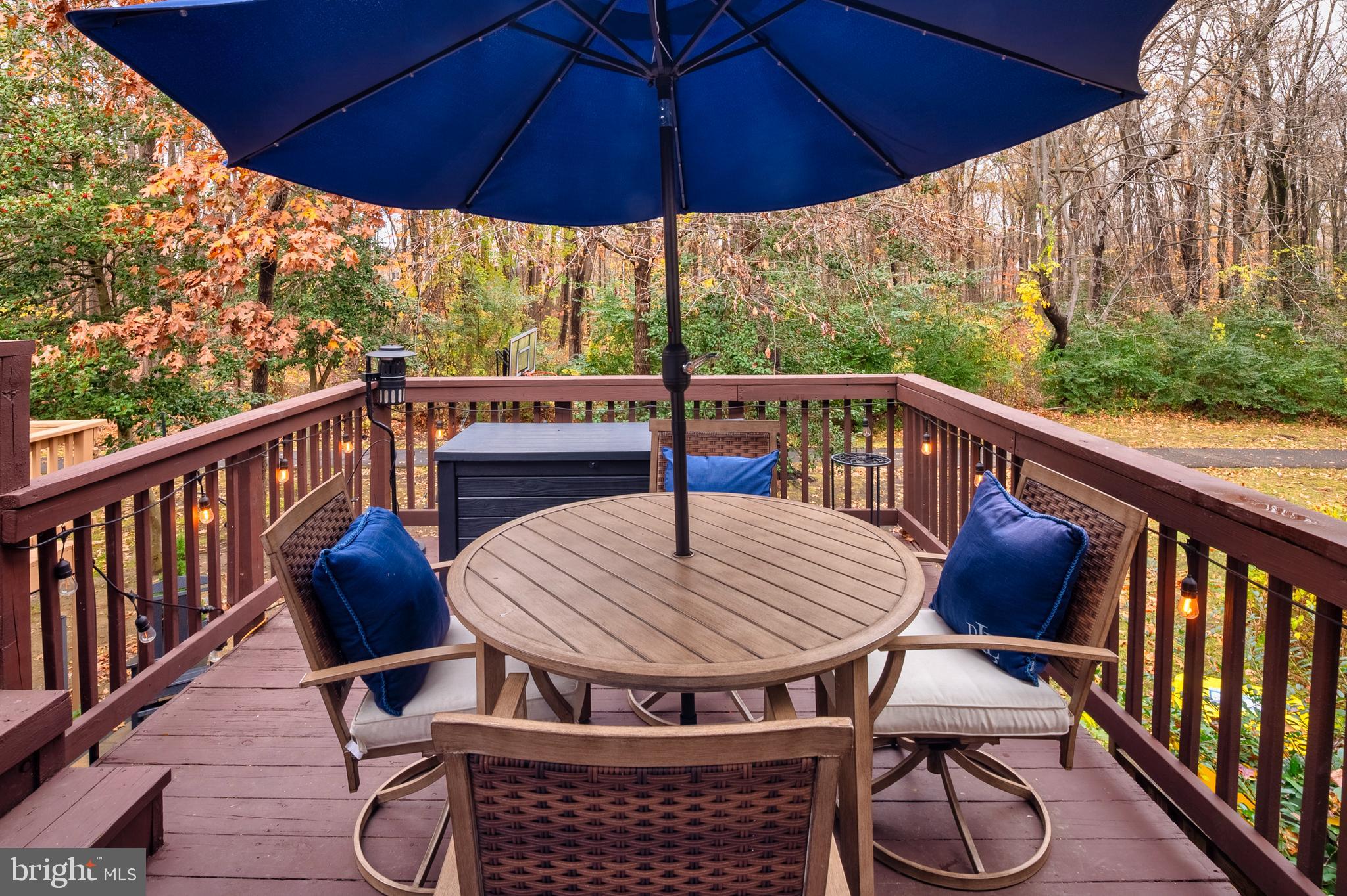 SOUTH RIVER COLONY - Residential