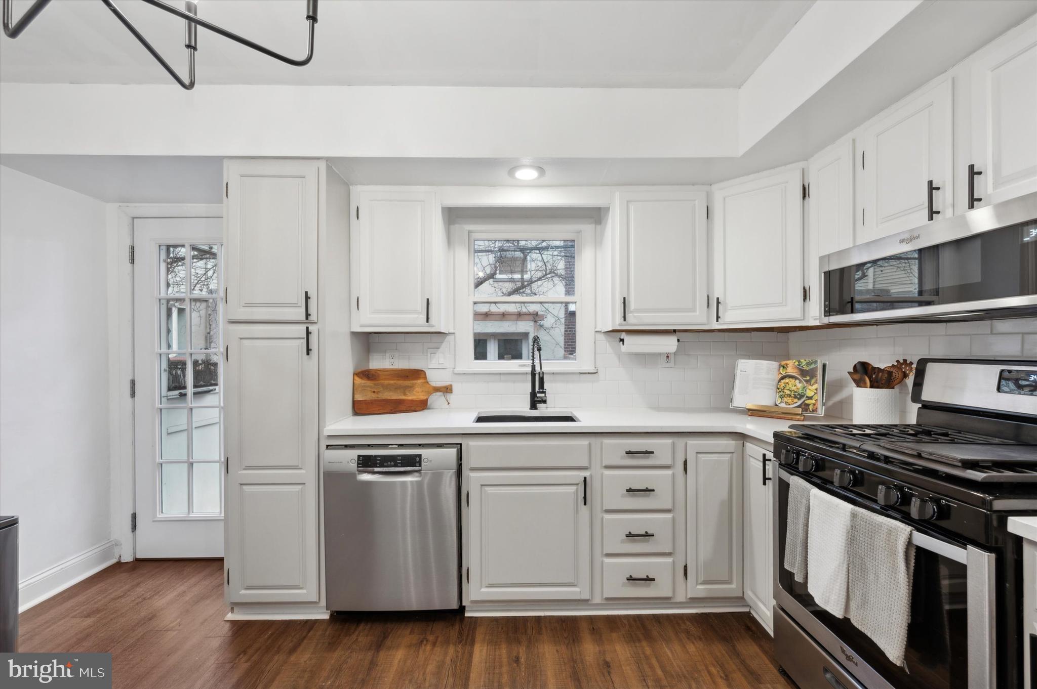 FISHTOWN - Residential Lease