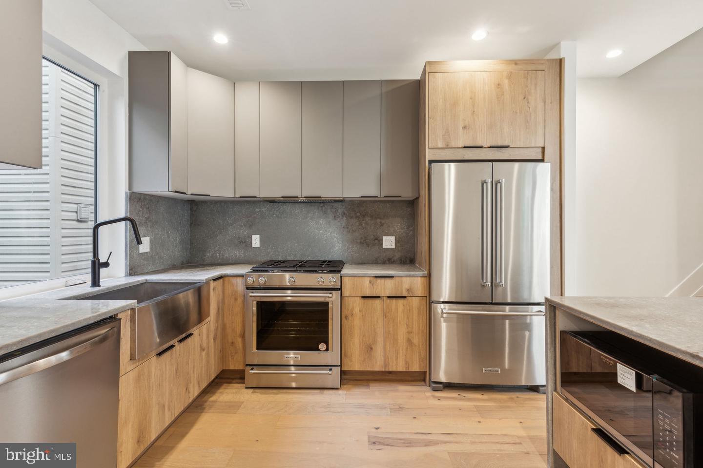 FISHTOWN - Residential