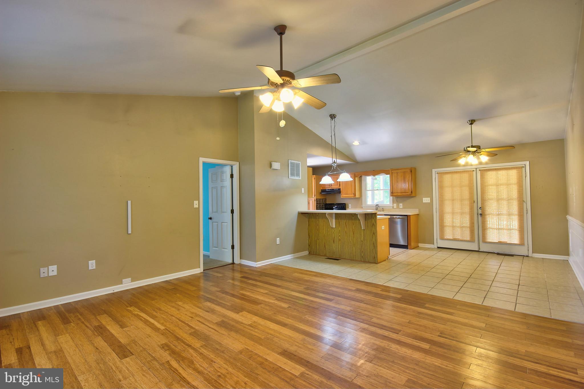 RAINTREE VILLAGE - Residential