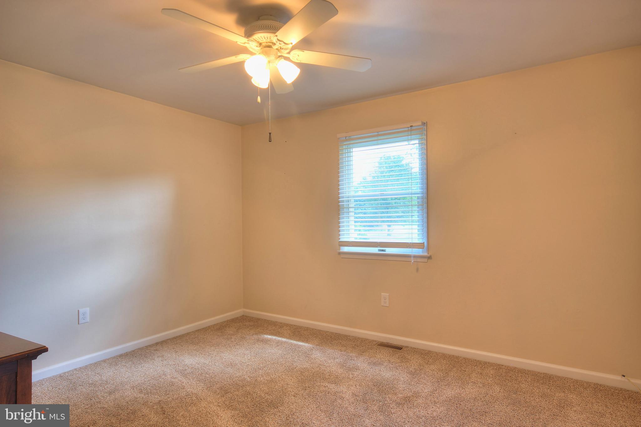 RAINTREE VILLAGE - Residential