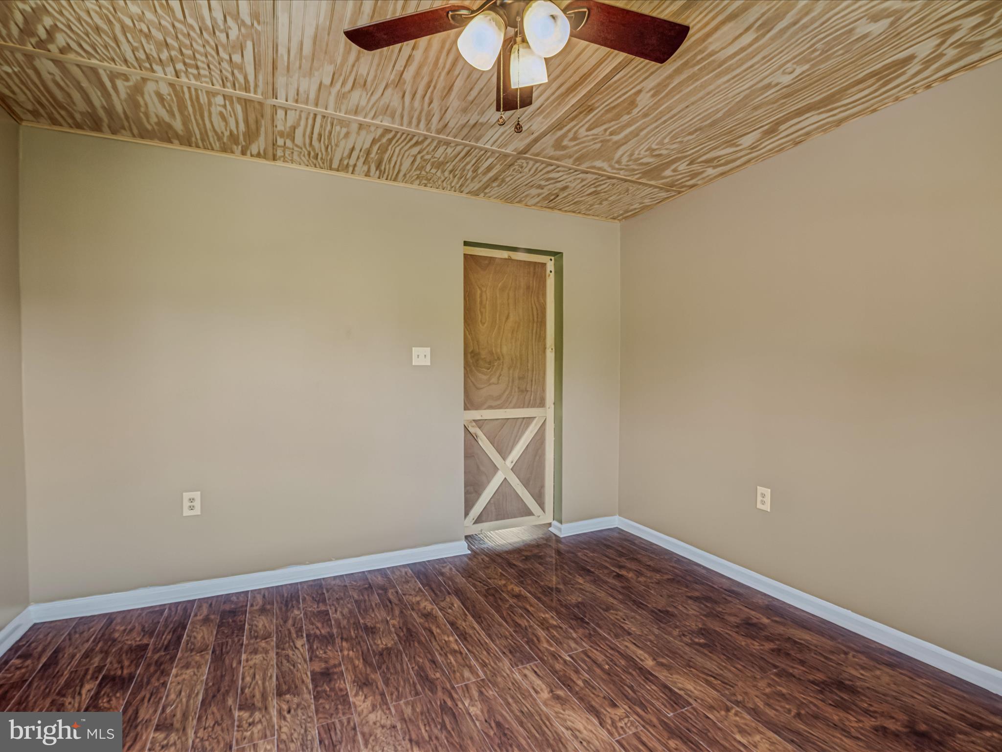 SLEEPY HOLLOW SUBDIVISION - Residential