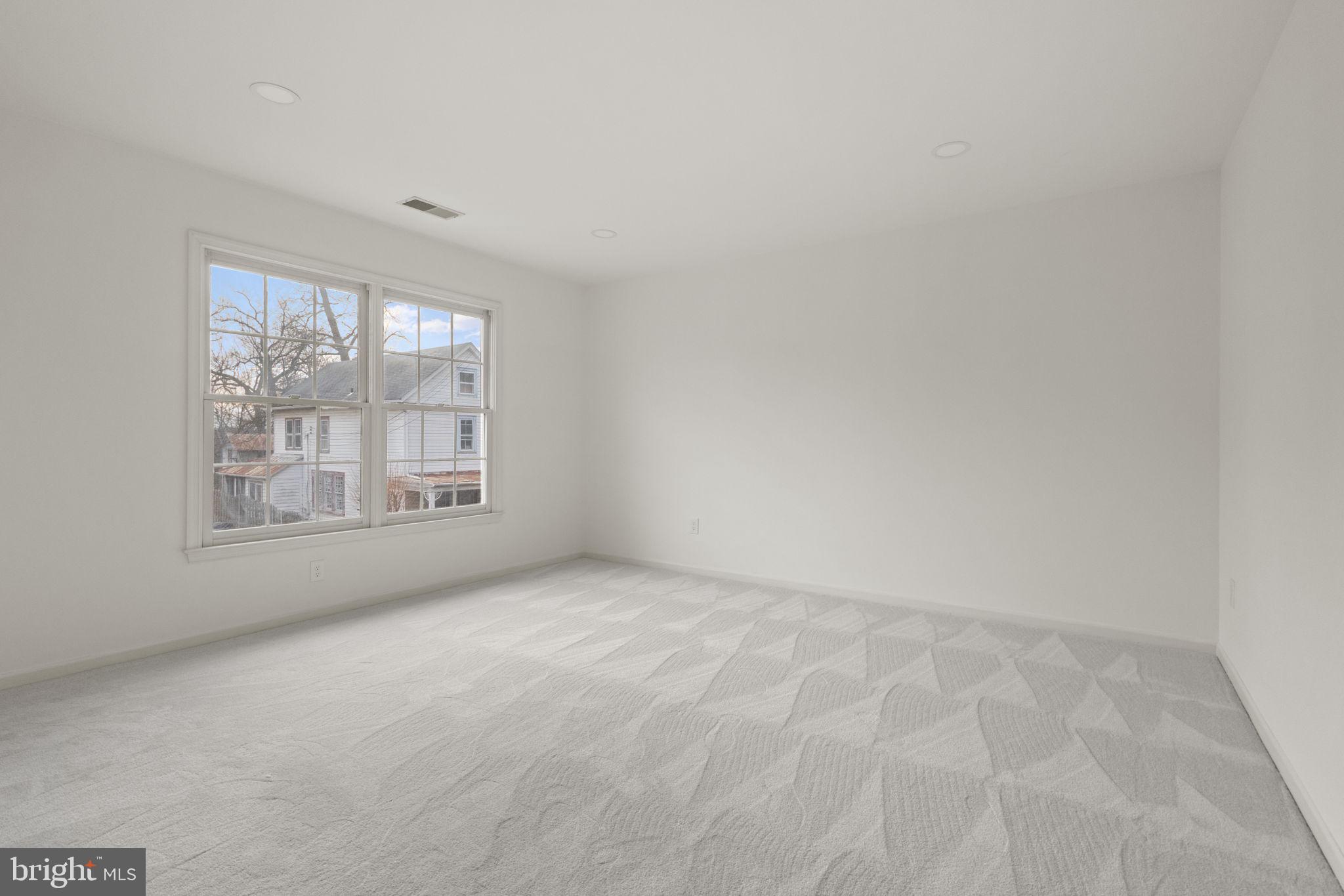 WHITESTONE MARSHALL HEIGHTS - Residential