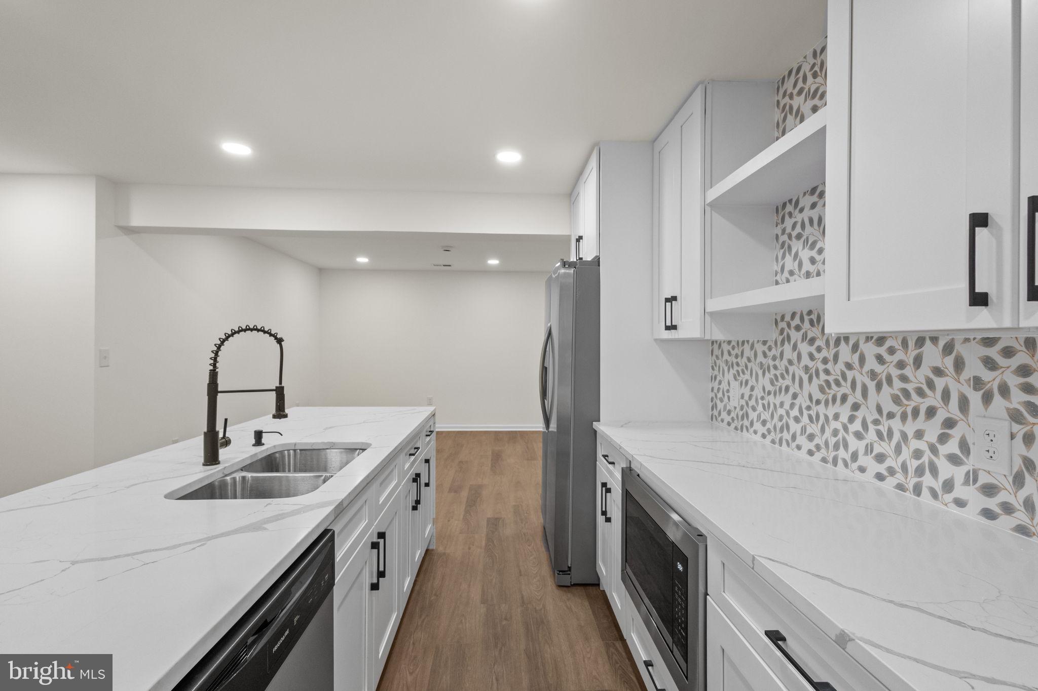 WHITESTONE MARSHALL HEIGHTS - Residential