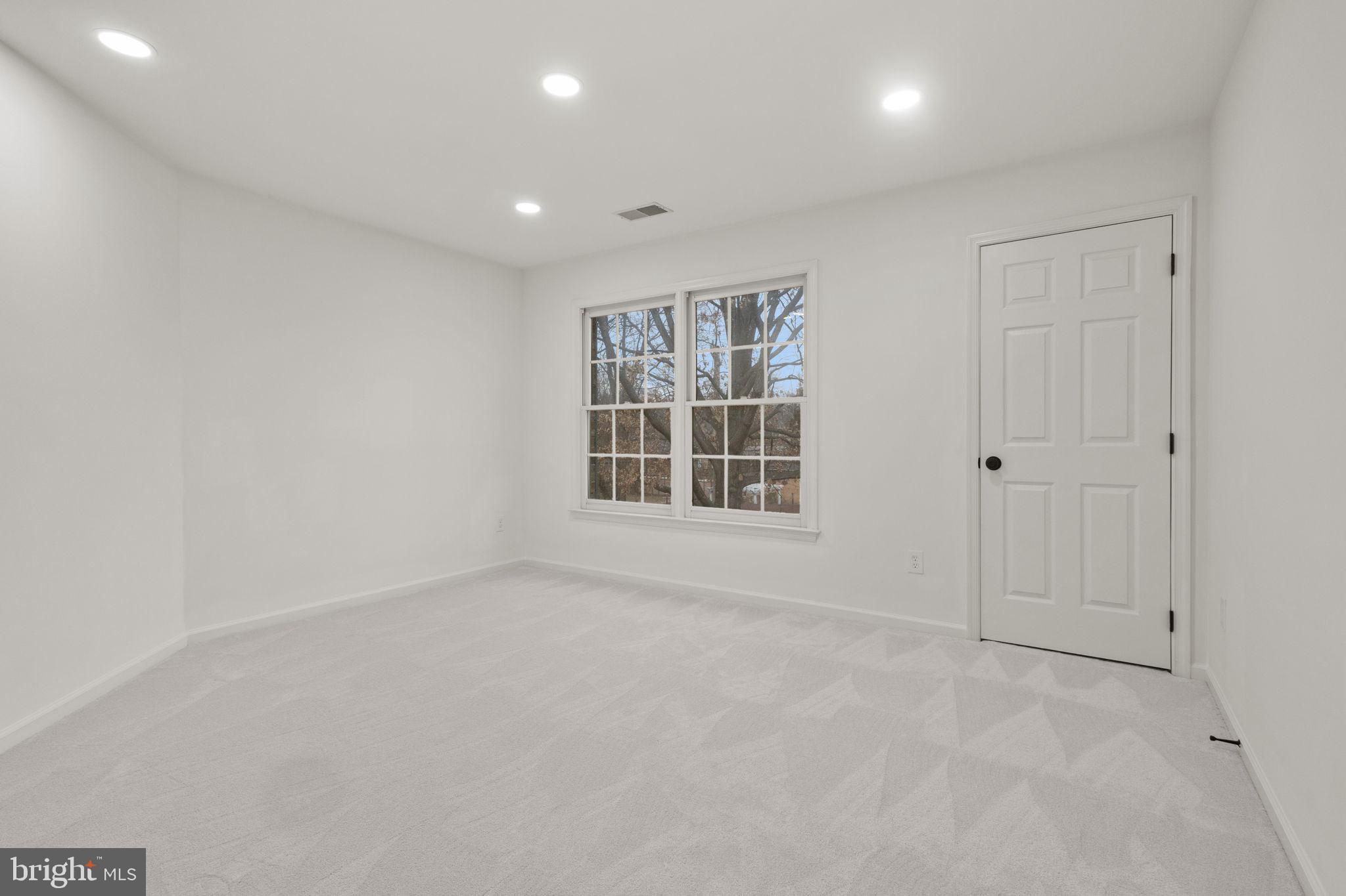 WHITESTONE MARSHALL HEIGHTS - Residential