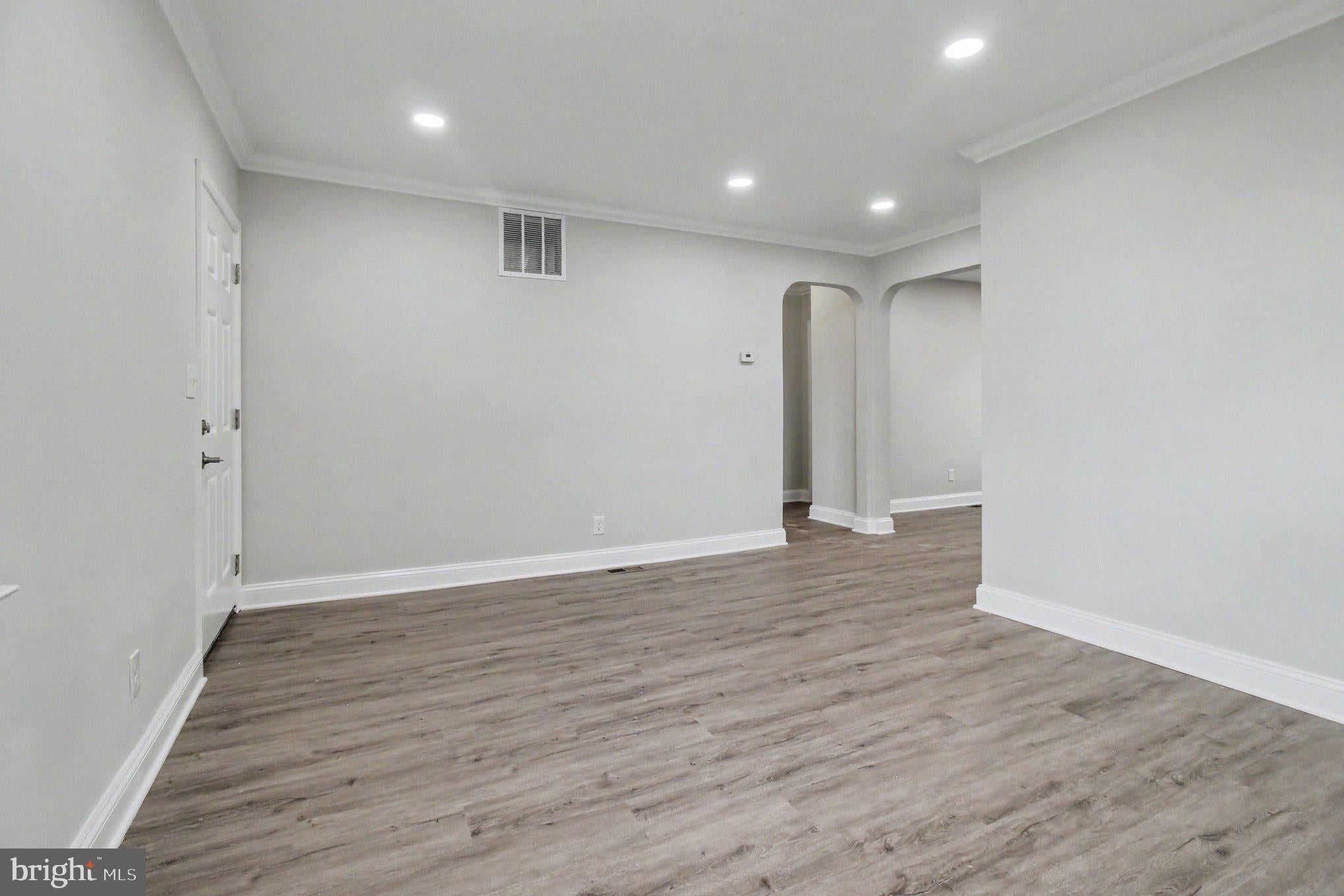710 MACE AVENUE