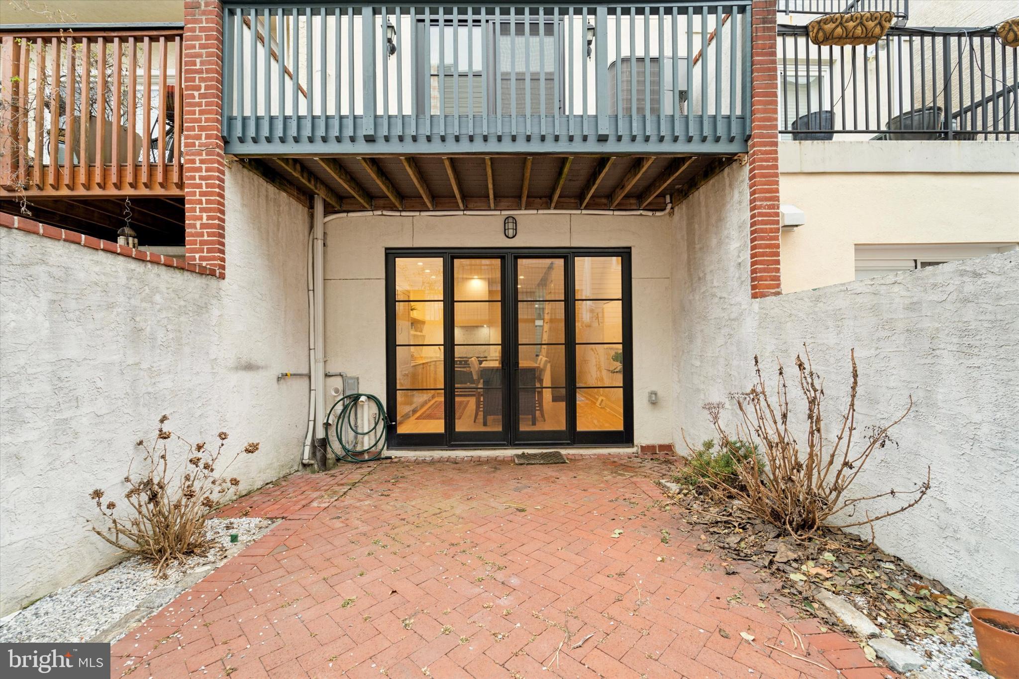 ART MUSEUM AREA - Residential