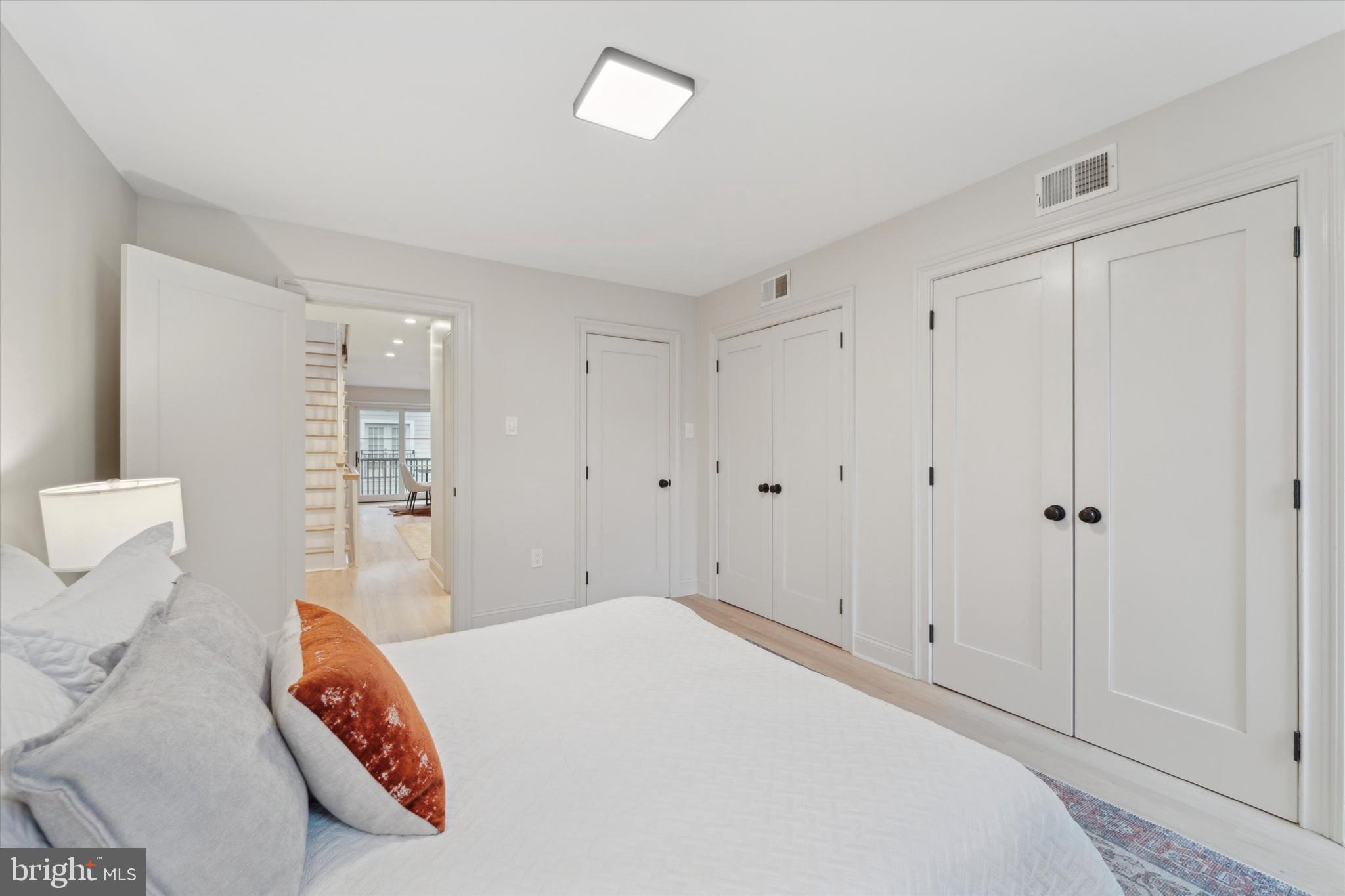 ART MUSEUM AREA - Residential