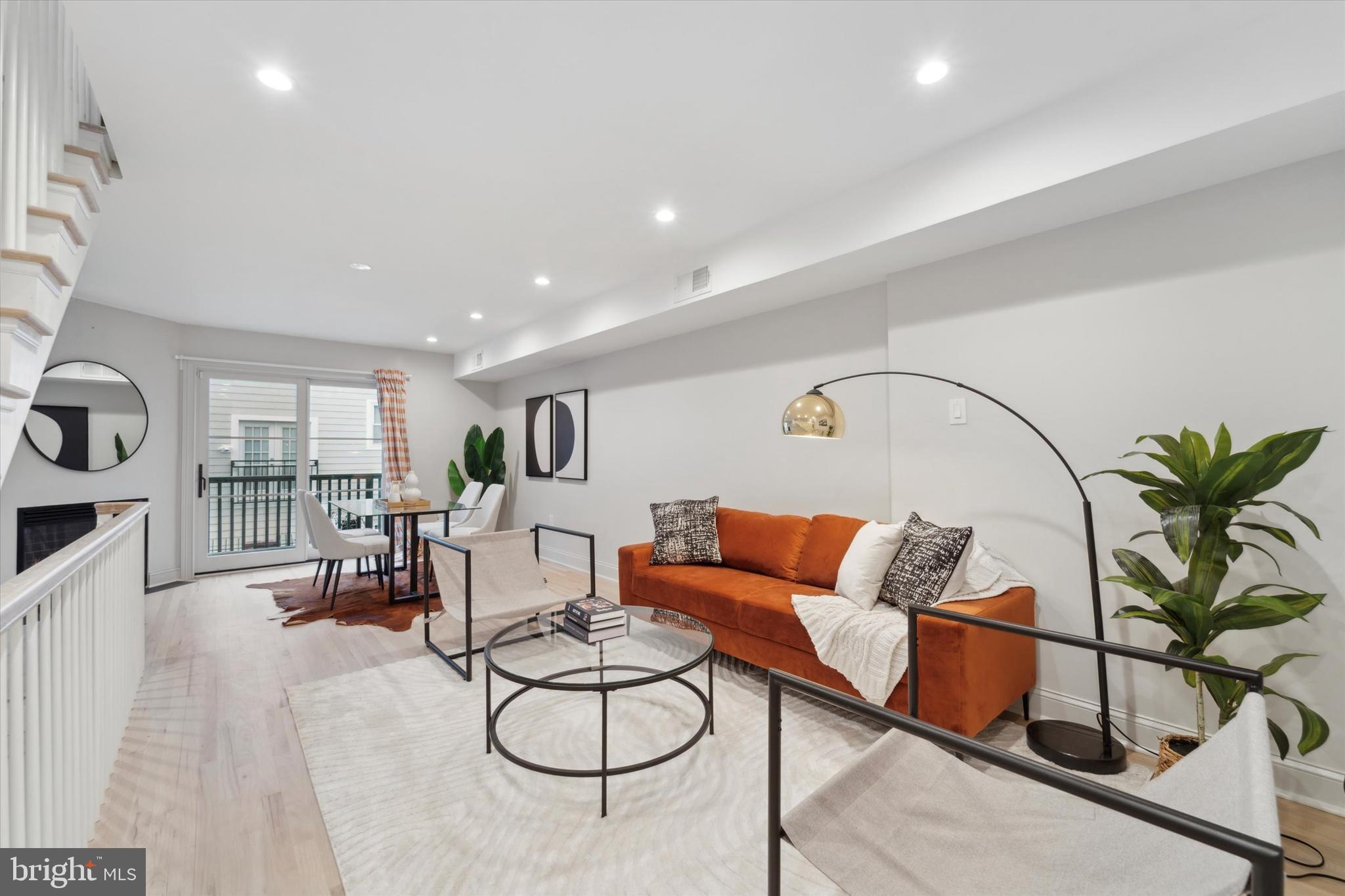 ART MUSEUM AREA - Residential