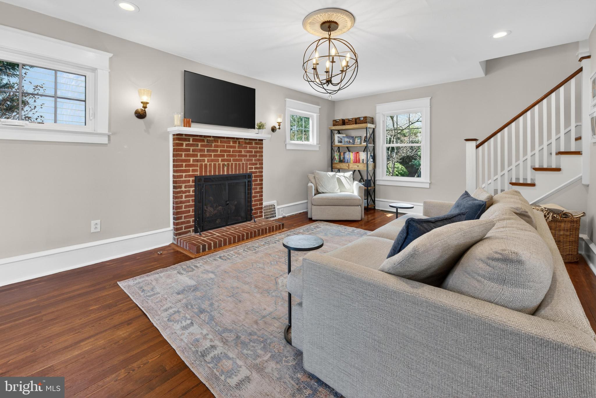 812 PRINCETON AVENUE