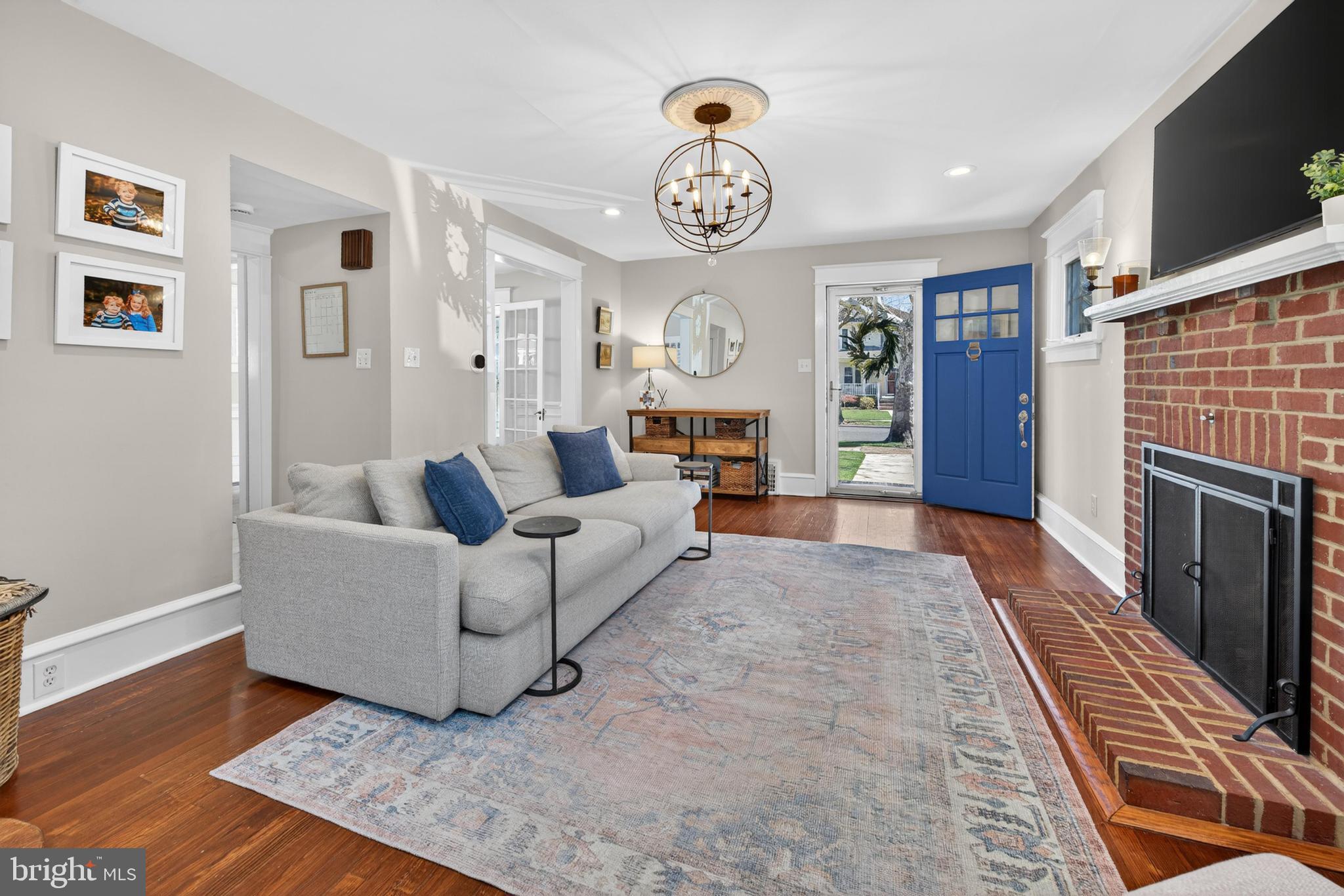 812 PRINCETON AVENUE