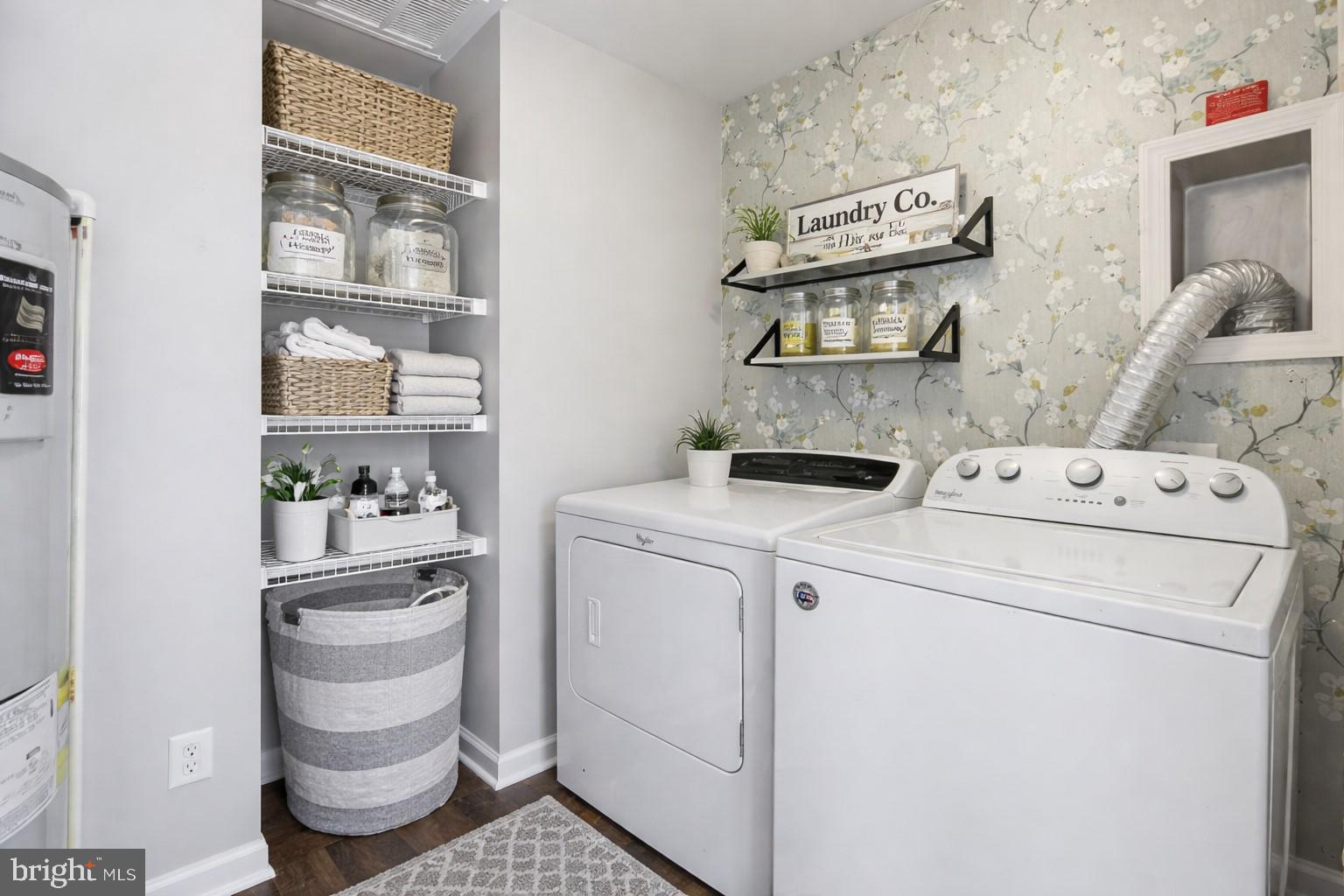 VIRGINIA MANOR CONDOMINIUM - Residential