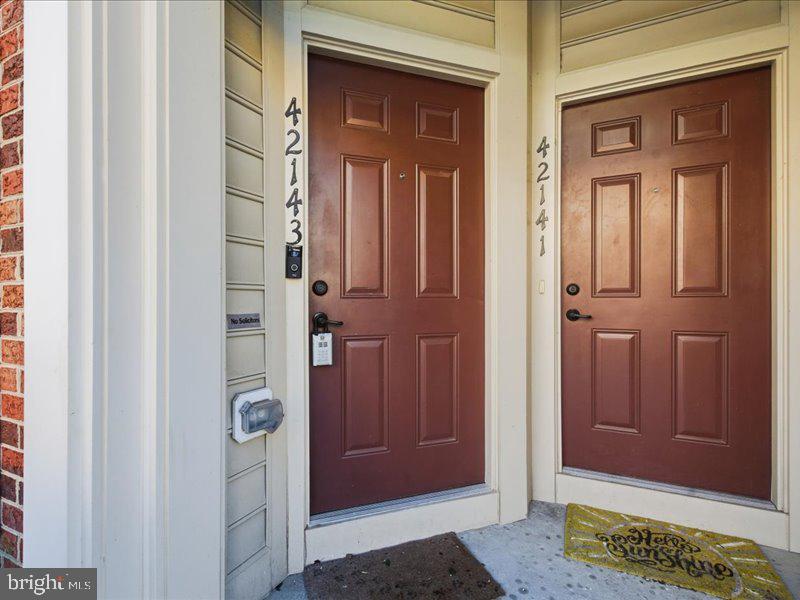 VIRGINIA MANOR CONDOMINIUM - Residential