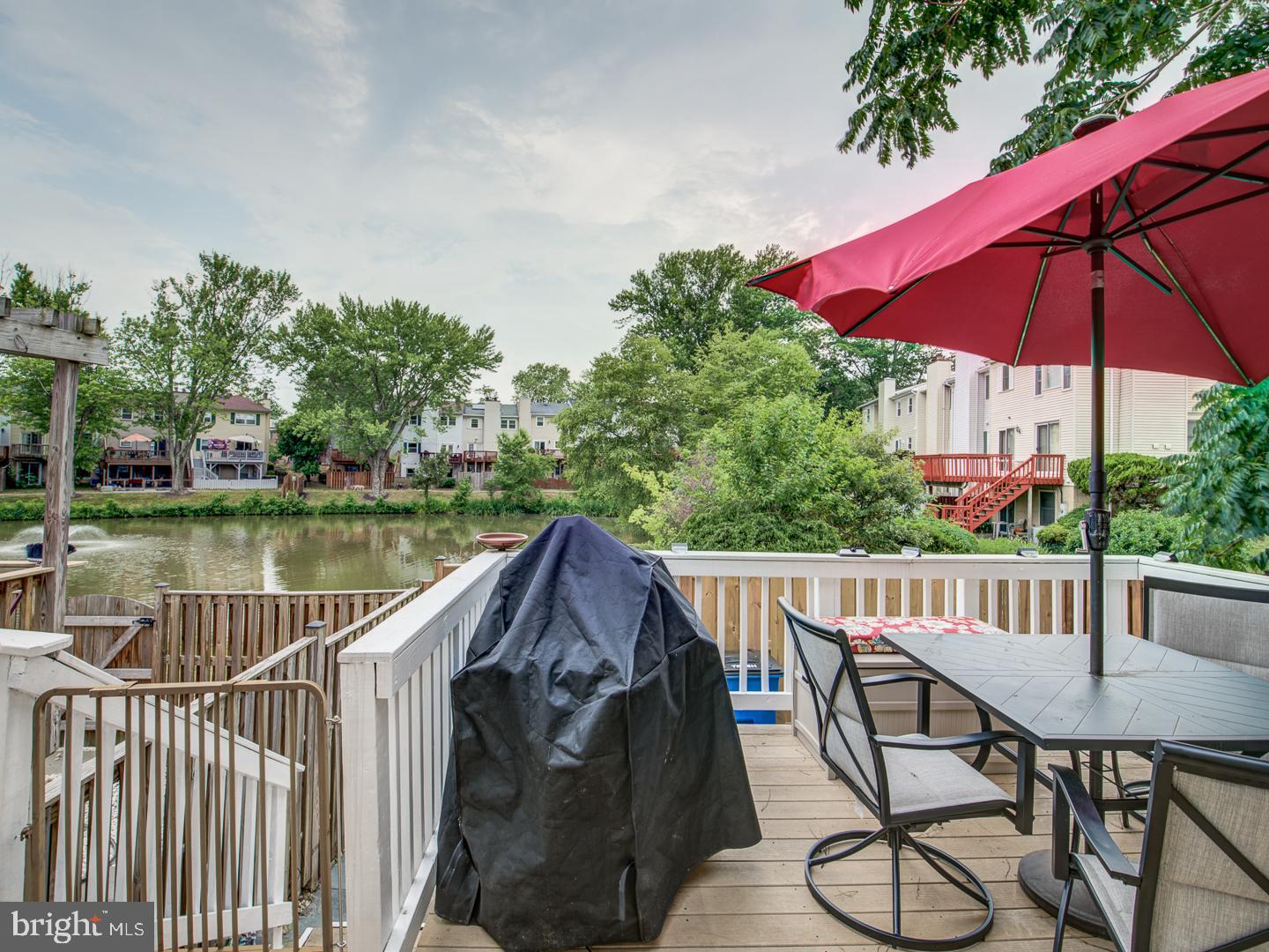 LAKE DEVEREUX - Residential Lease