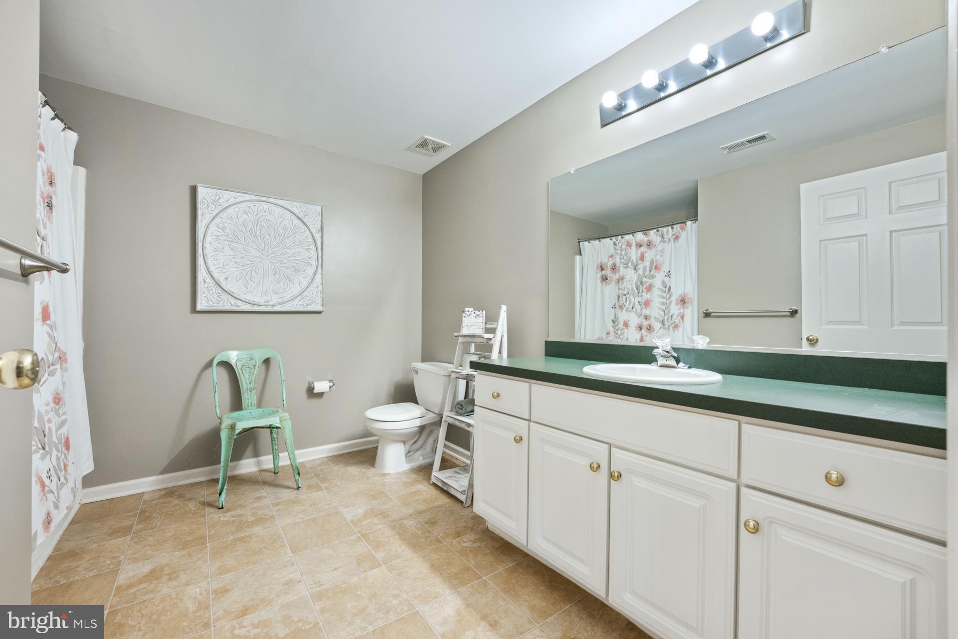 COUNTRY RIDGE - Residential