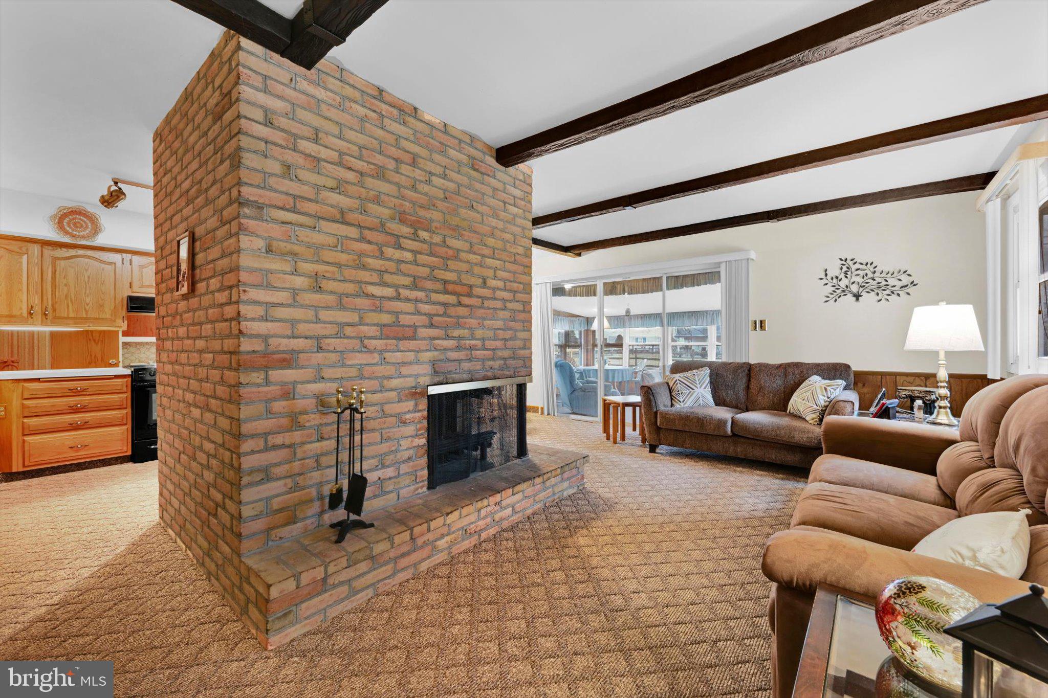 COLONY PARK - Residential