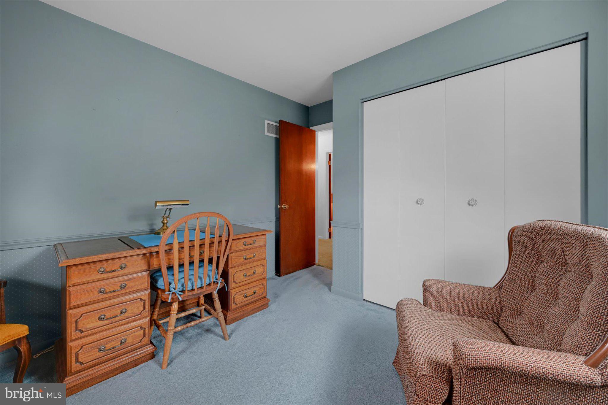 COLONY PARK - Residential