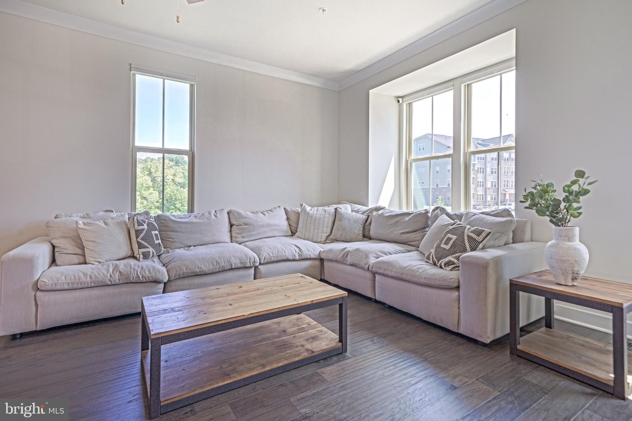 LAKE LINGANORE OAKDALE - Residential