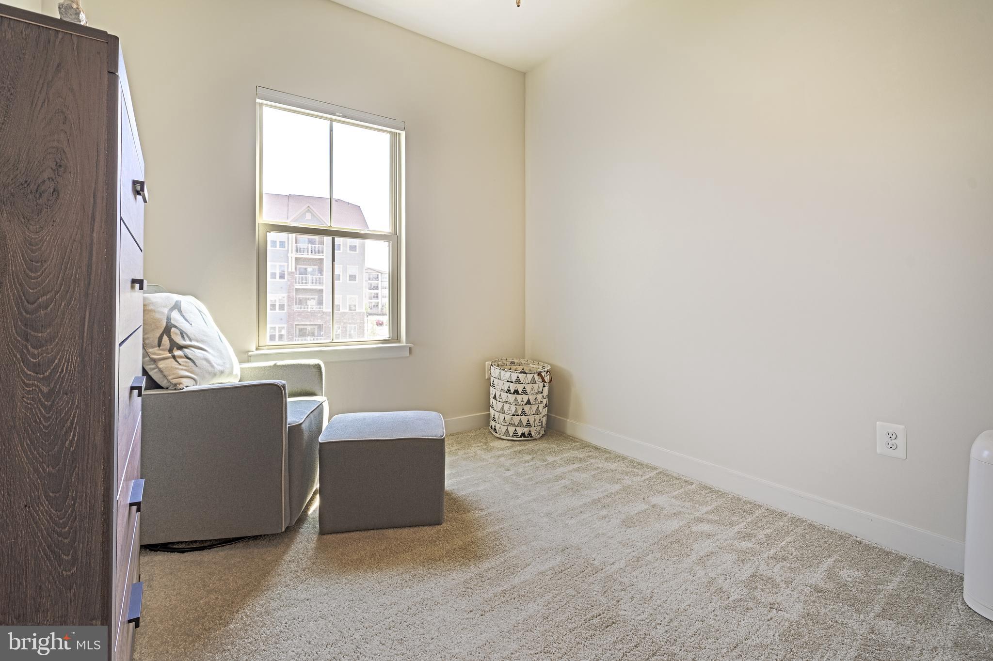 LAKE LINGANORE OAKDALE - Residential