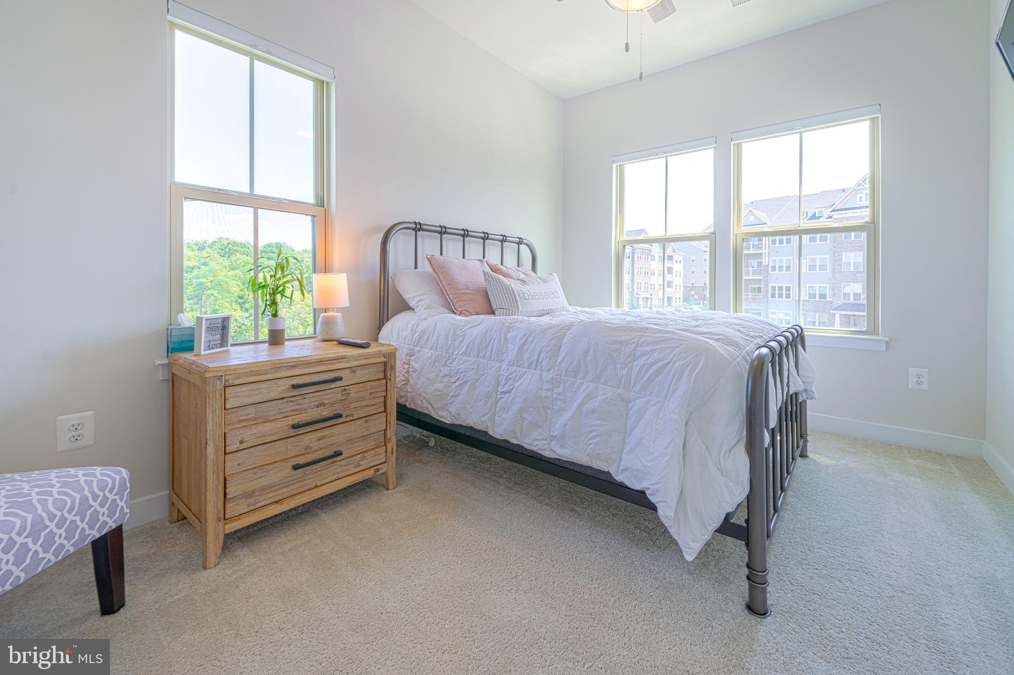 LAKE LINGANORE OAKDALE - Residential