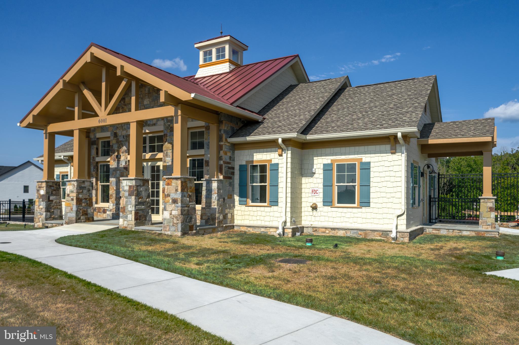 LAKE LINGANORE OAKDALE - Residential