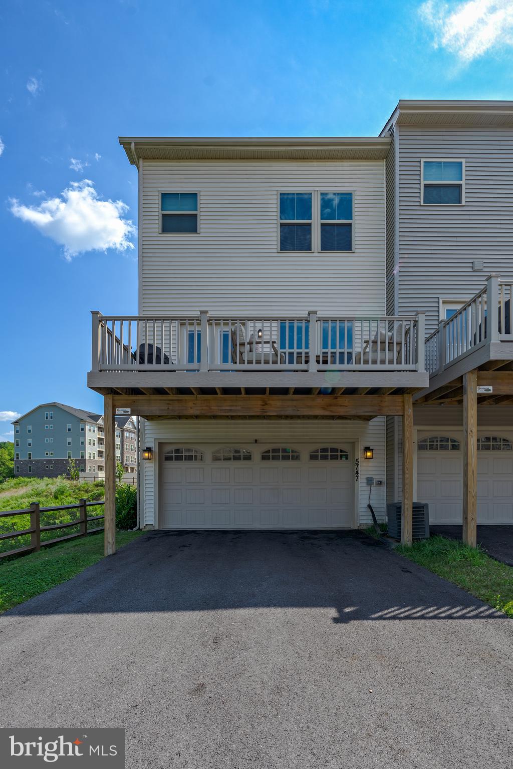 LAKE LINGANORE OAKDALE - Residential