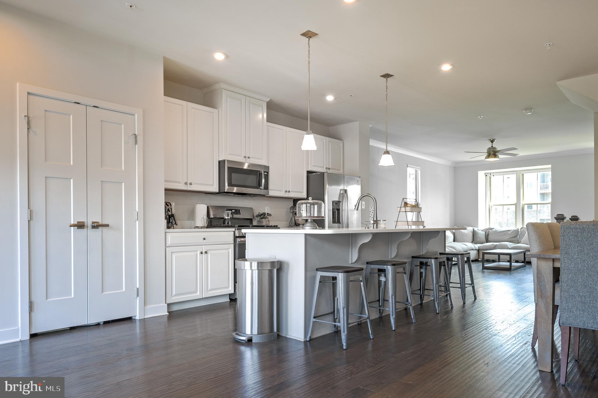 LAKE LINGANORE OAKDALE - Residential