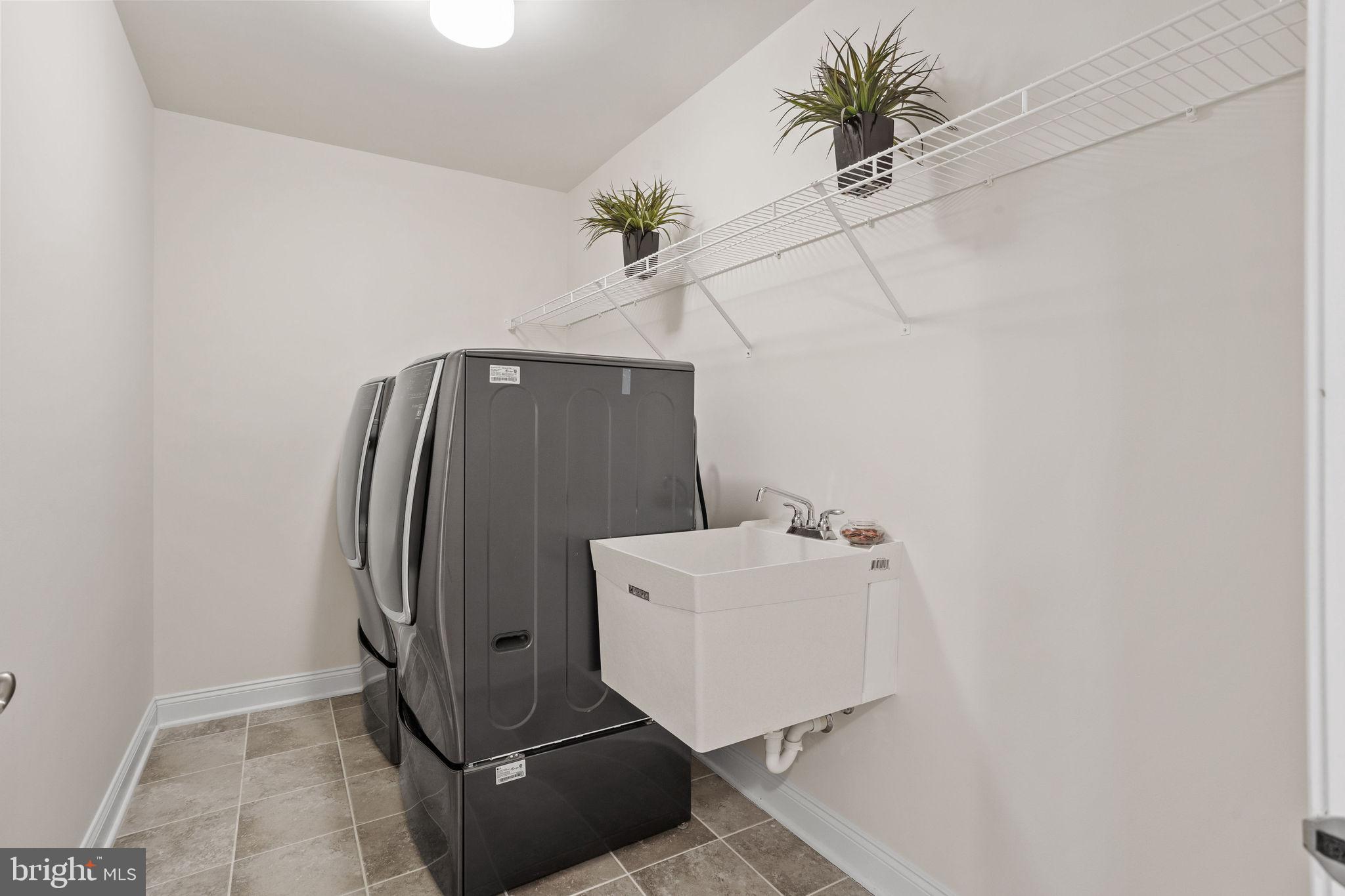 ENCLAVE AT PRINCETON JUNCTION - Residential