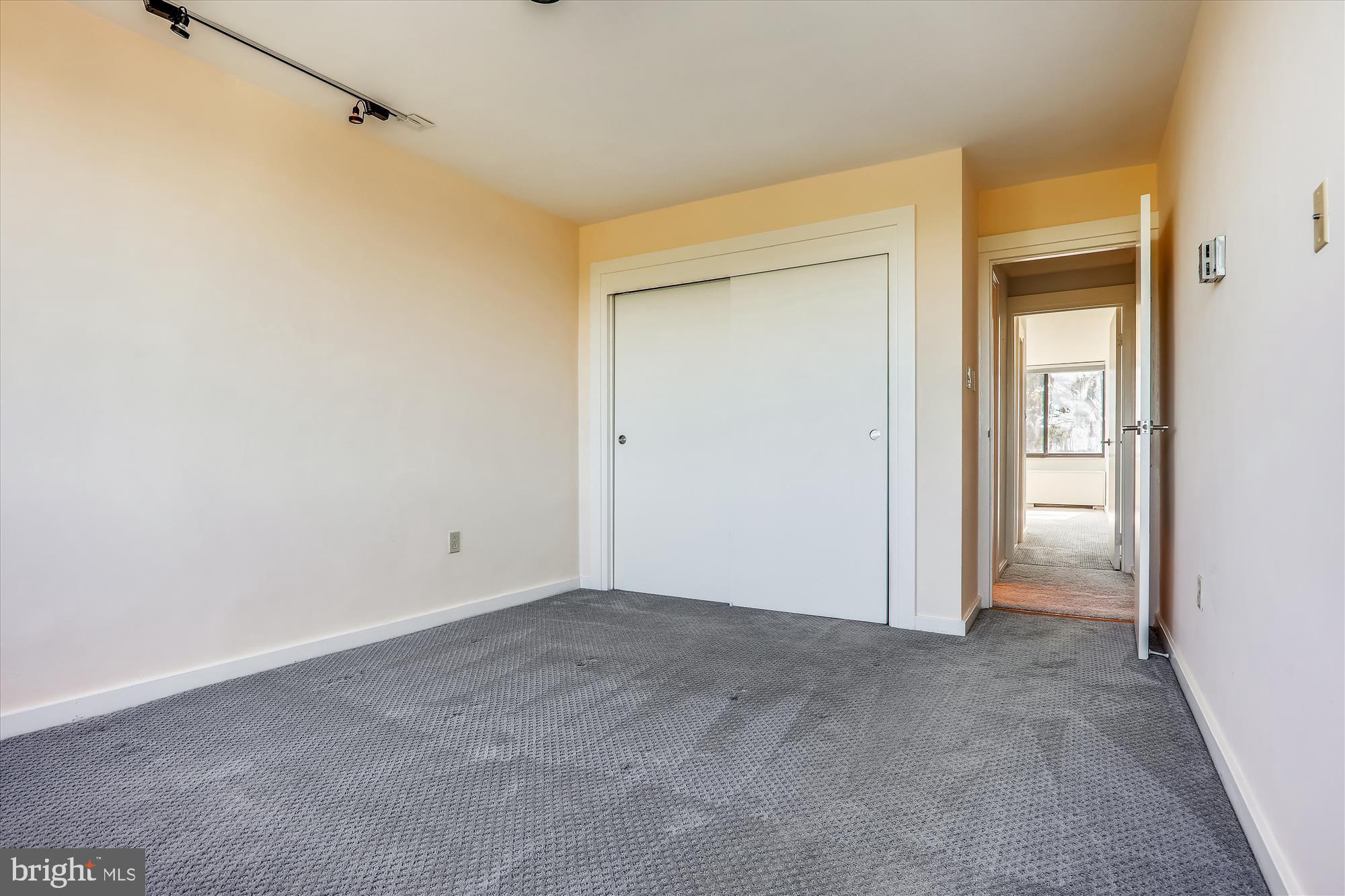 CARLYN PLACE - Residential Lease