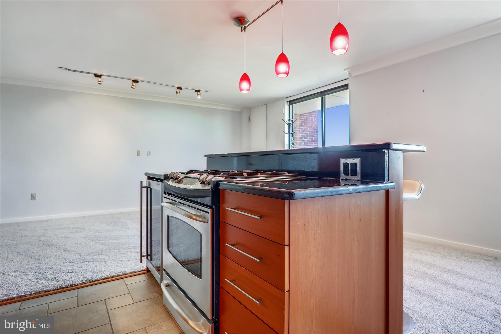 CARLYN PLACE - Residential Lease