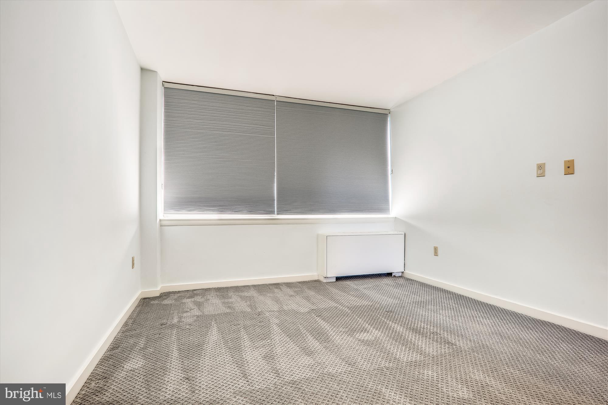 CARLYN PLACE - Residential Lease