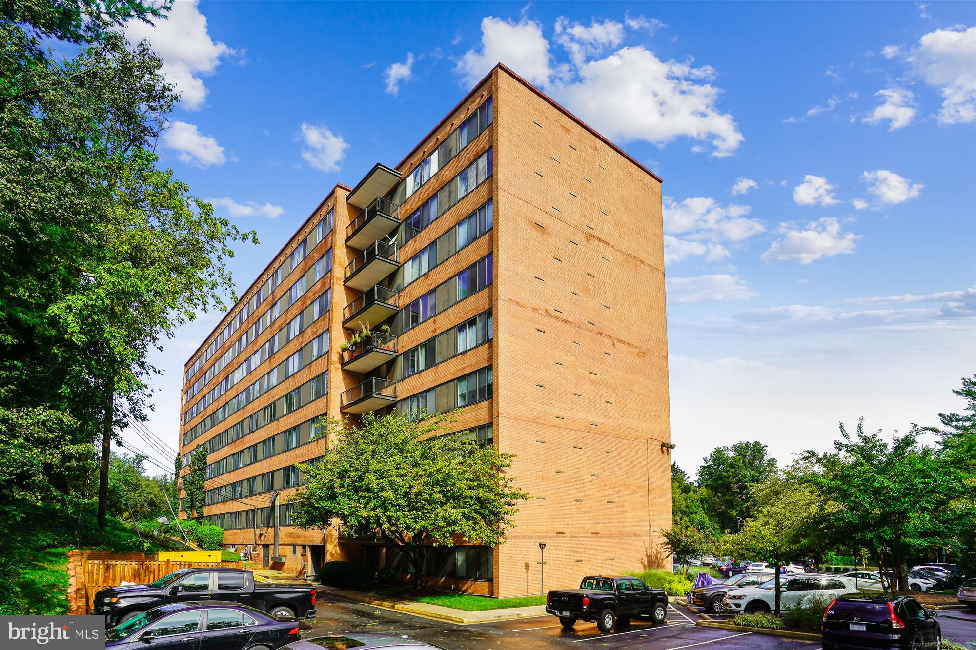 CARLYN PLACE - Residential Lease