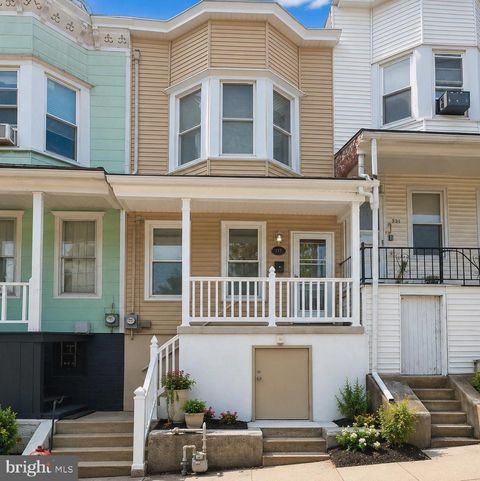 Townhouse For Sale - 729 N 2nd Street<br/> POTTSVILLE, PA 17901