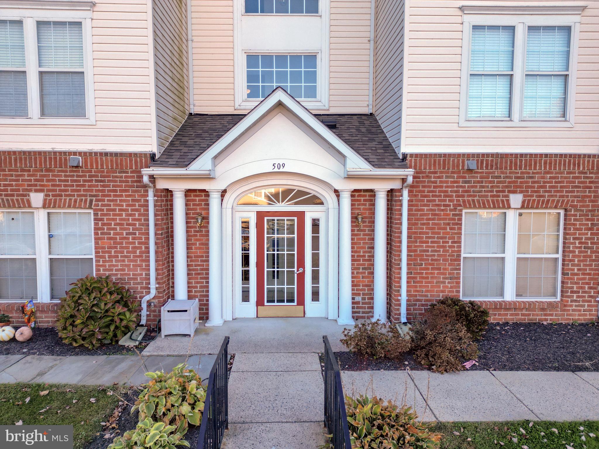 LOHR'S ORCHARD - Residential Lease