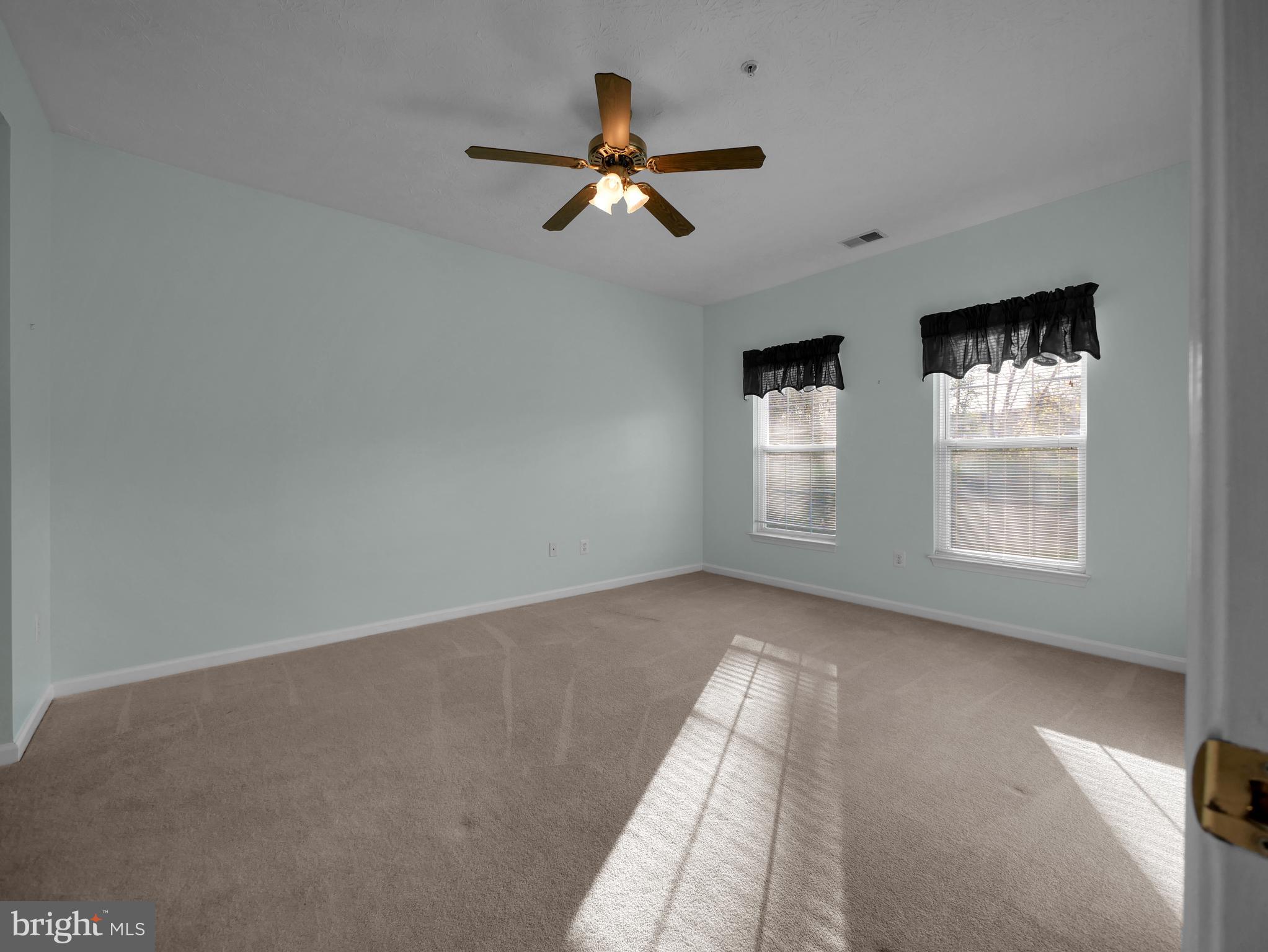 LOHR'S ORCHARD - Residential Lease