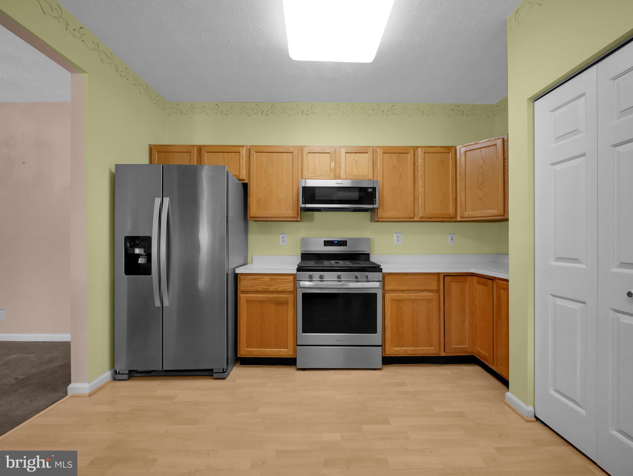 LOHR'S ORCHARD - Residential Lease