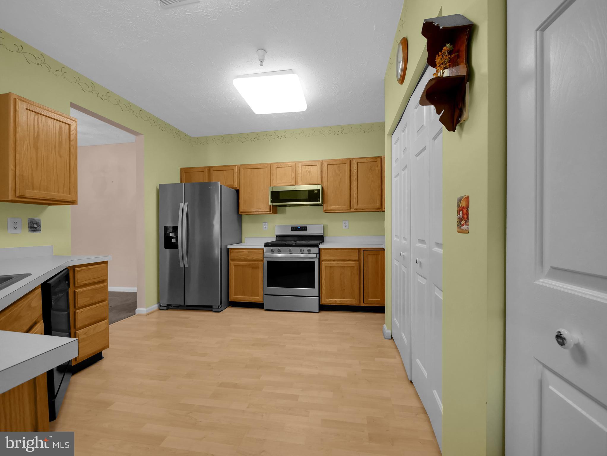 LOHR'S ORCHARD - Residential Lease