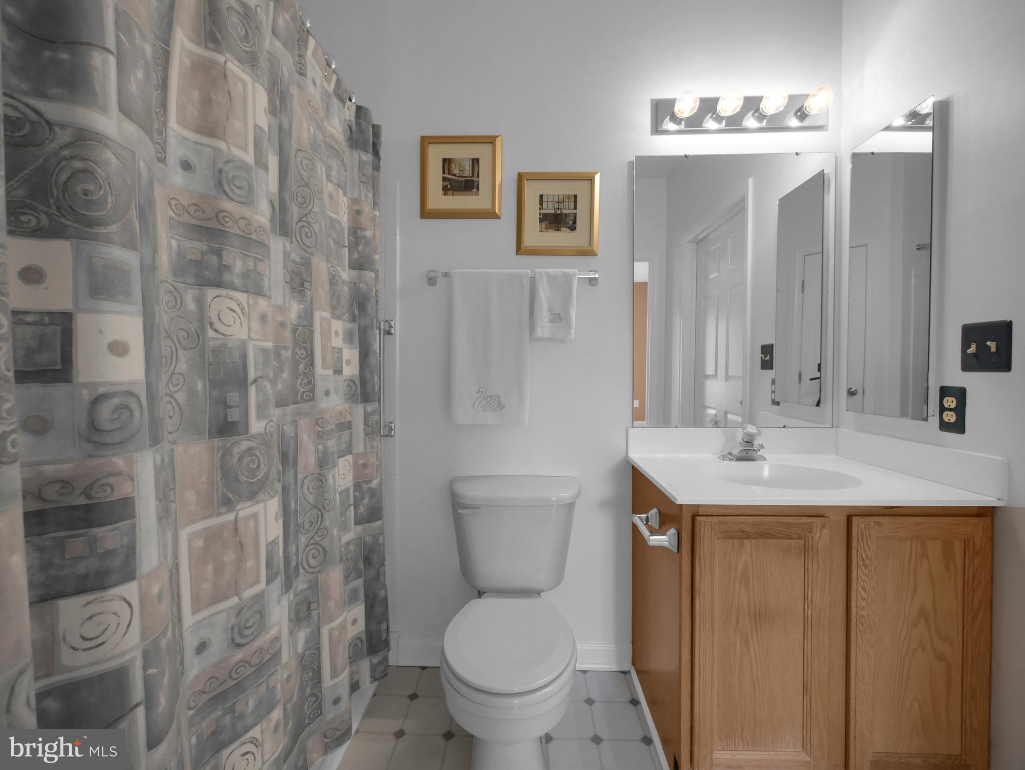 LOHR'S ORCHARD - Residential Lease