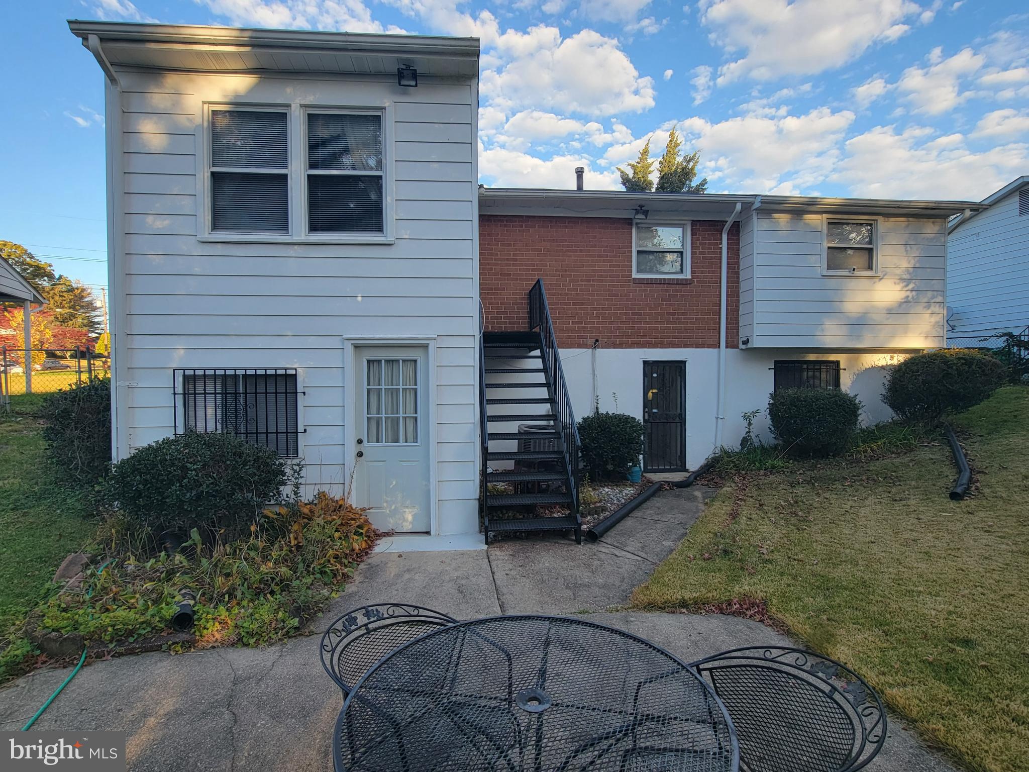 YORKSHIRE KNOLLS - Residential