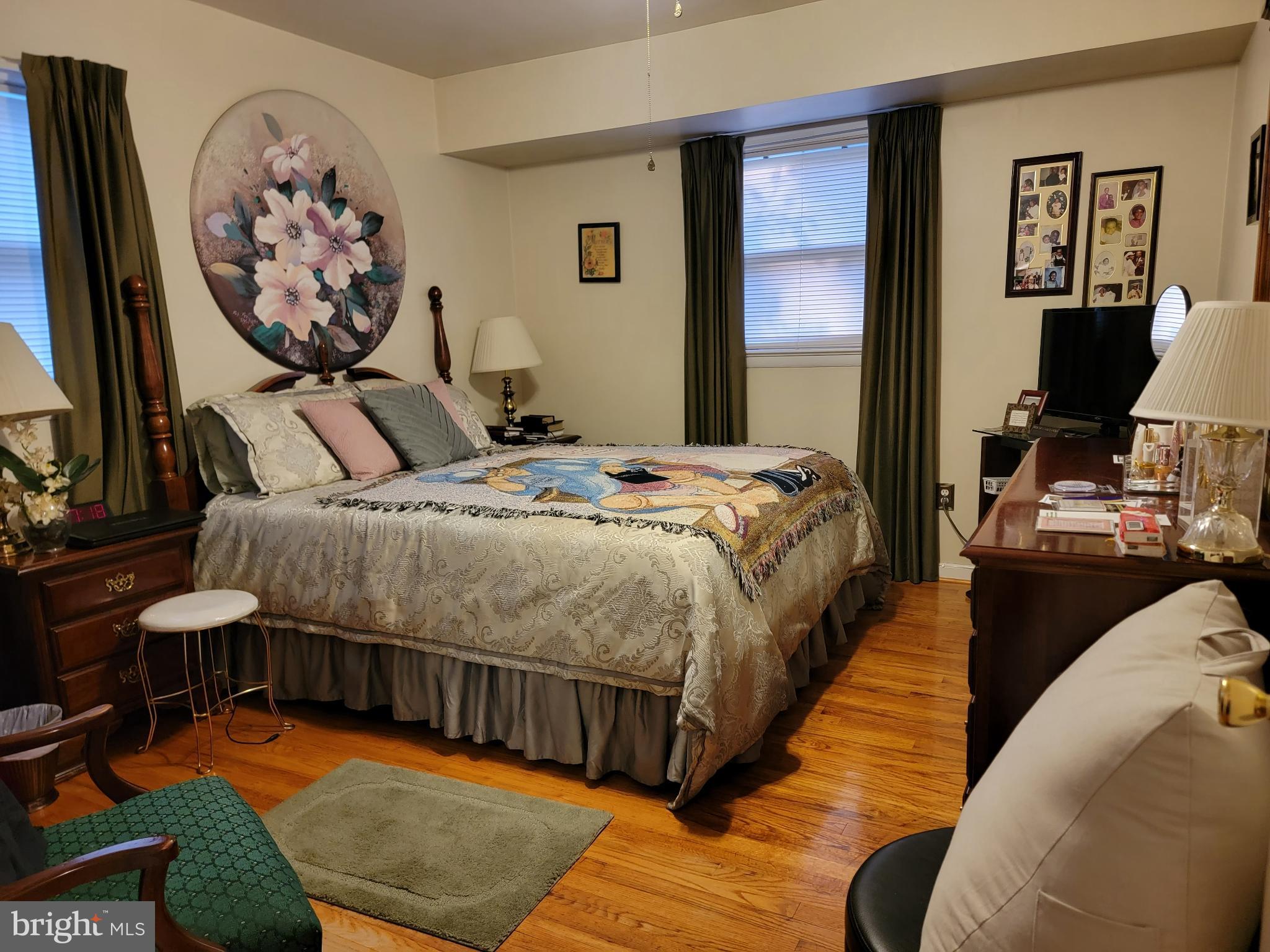 YORKSHIRE KNOLLS - Residential