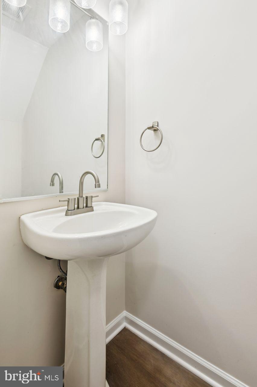 HOWARDS RIDGE - Residential